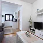 Lena Apartamento *